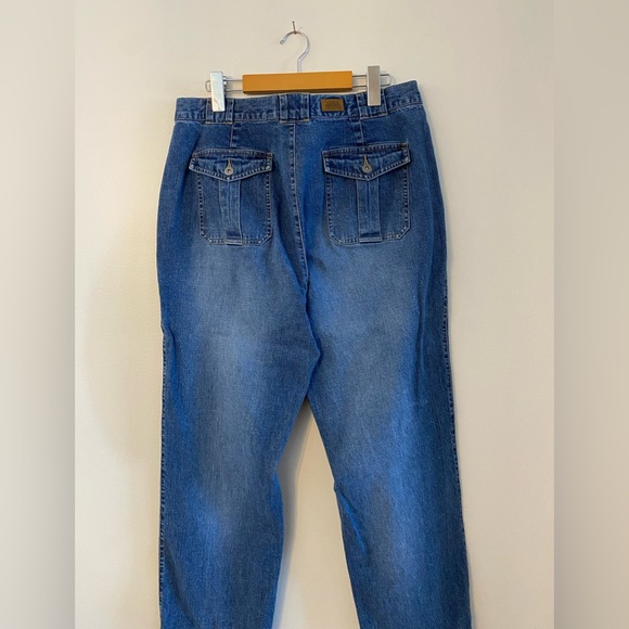 Vintage Liz Clairborne jeans - Picture 2 of 6